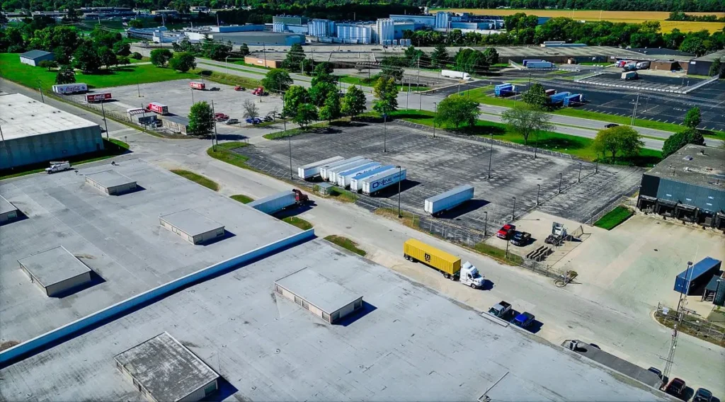 Truck and trailer access at Midwest 3PL warehouse near Indianapolis Indiana with secure logistics yard